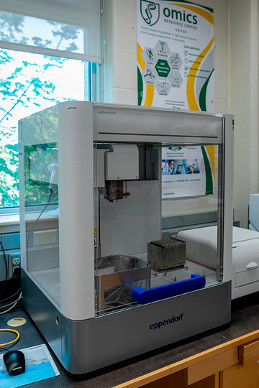 Eppendorf epMotion® 5073 Liquid Handler 